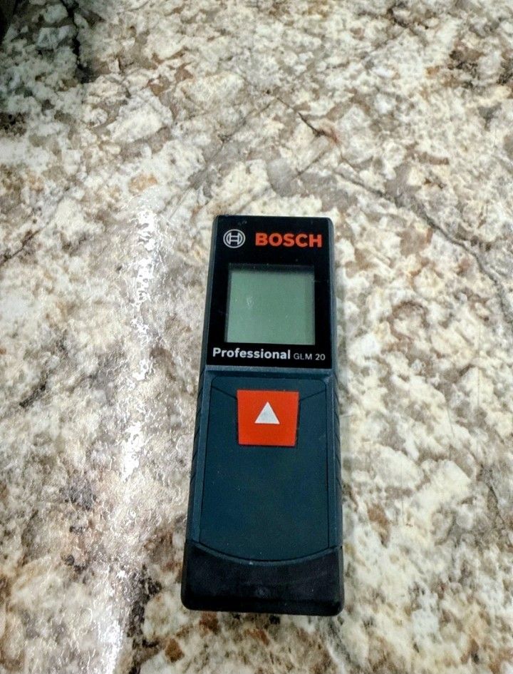 Bosch Blaze GLM 20 Professional Laser Measure 65