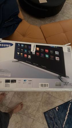32” Samsung smart tv