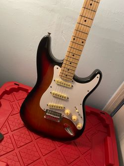 Fender Stratocaster guitar Jimi Hendrix collab