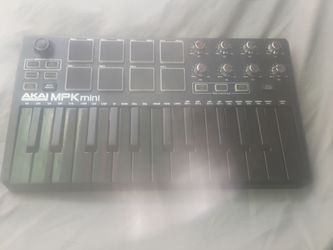 Akai professional mpk mini piano beats pads like new great condition