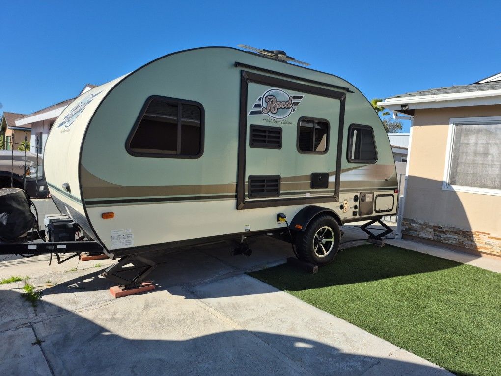 2016 R Pod M172 2016 R.POD HOOD RIVER EDITION for Sale in Chula Vista, CA - OfferUp