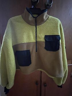 Urband Outfitters Sweater