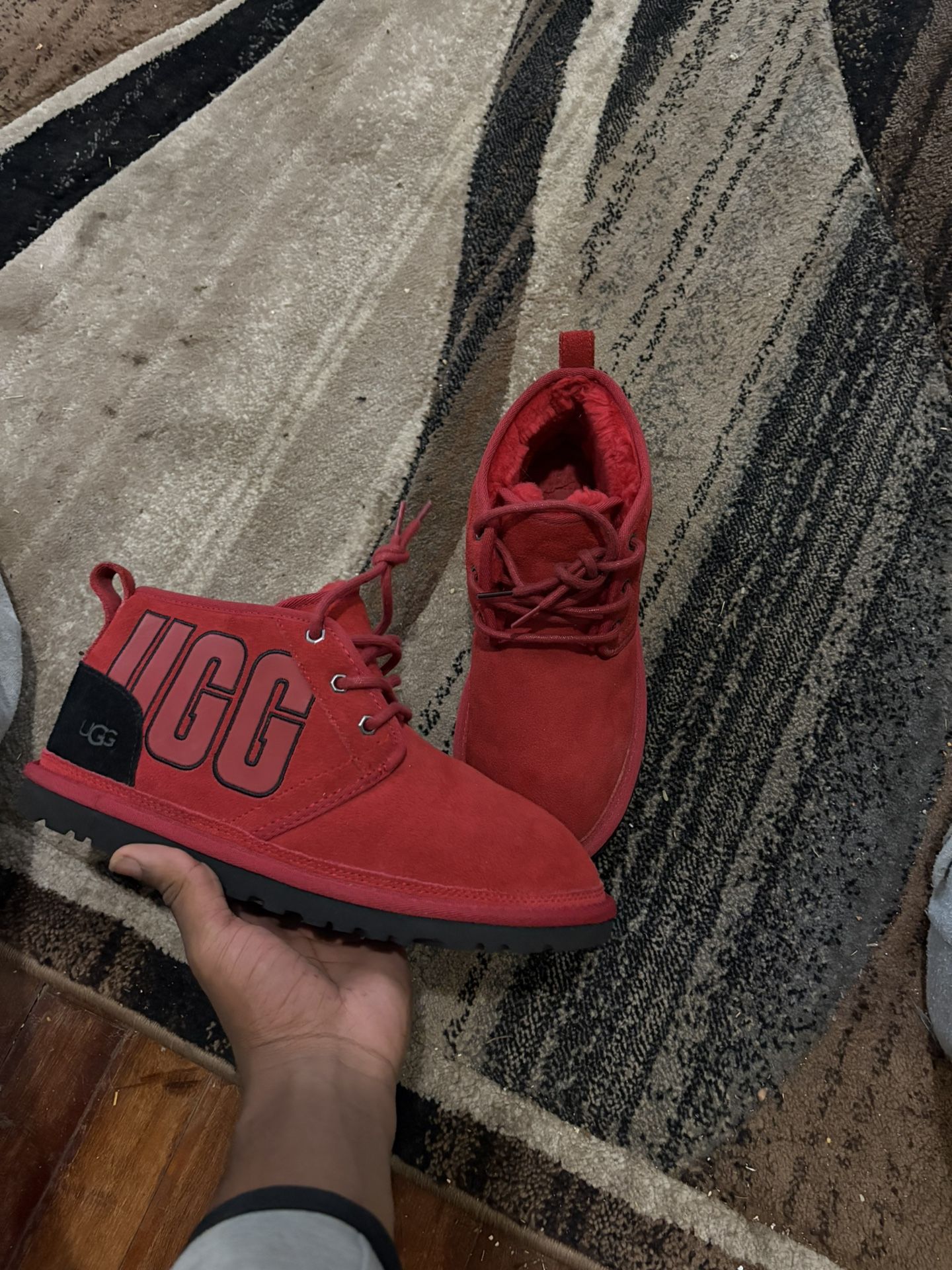 Red And Black Fur Uggs Size 9