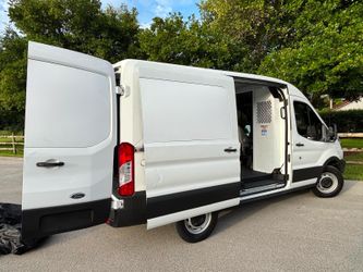2019 Ford Transit-250