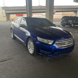 2013 Ford Taurus