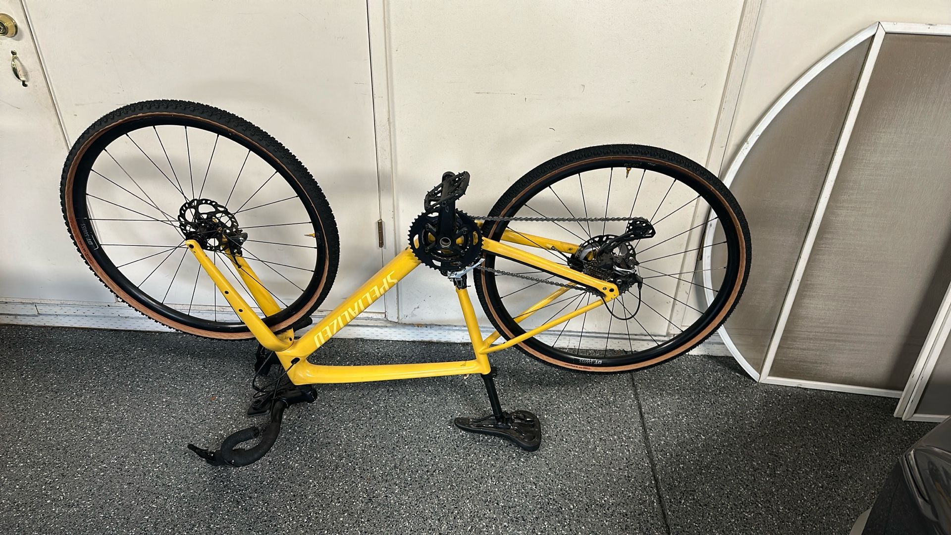 Specialized Carbon Fiber, Gravel Bike