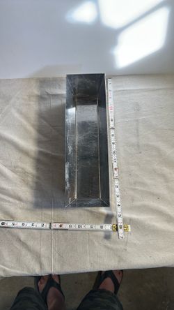 Drywall tapping bucket