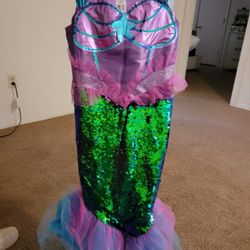 Little Mermaid Sequin Girls Costume (Sz 4-6)