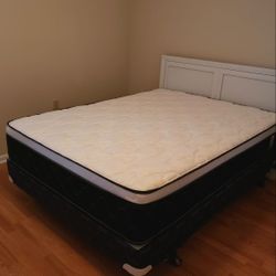 New QUEEN PILLOW TOP MATTRESS and BOX SPRING 2PC