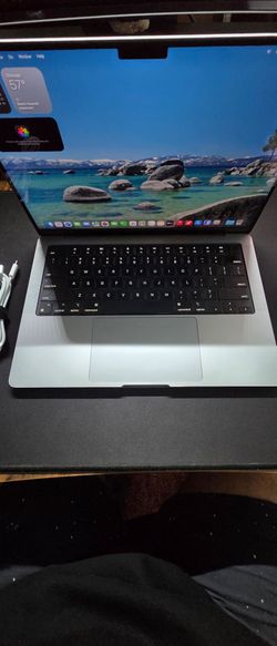 MacBook Pro 14" 2021