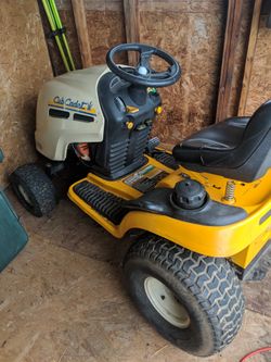 SOLD PENDING P U 2005 CUB CADET LT 1042 NO DECK for Sale in Kernersville NC OfferUp