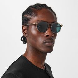 Tom Ford Aurele Sunglass Frames with really cool greenish blue tone lenses that I rarely see  100% authentic.  This comes complete with original box, 