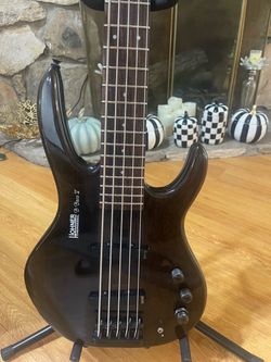 Hohner B V Bass