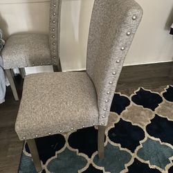 2 Dining Chairs