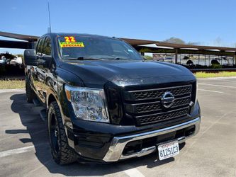 2022 Nissan Titan