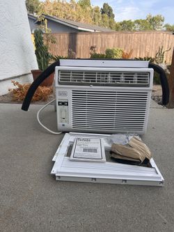 Black & Decker Window Air Conditioner