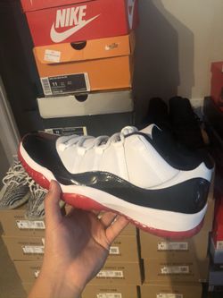Nike air Jordan 11 concord bred low size 9 brand new