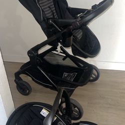 Baby stroller with car seat