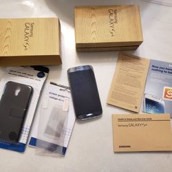 Unlocked Samsung Galaxy s4 16gb (in box)