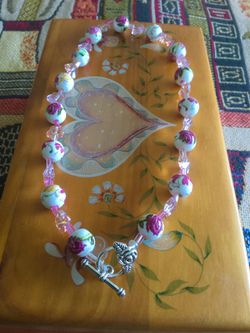 Pretty Rose 🌹 porcelain beads necklace with crystal butterflies / fashion jewelry 🦋🍃🌹🍃