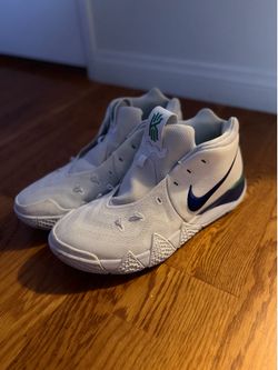 Nike Kyrie 4 Seattle Seahawks - Size 13
