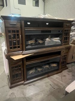 Tresanti Everett tv console