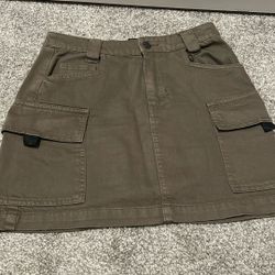 Women’s Skirt Small