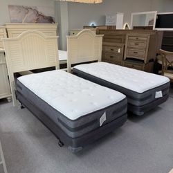 Twin beds (FREE 24H DELIVERY AND SETUP)