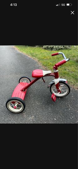 Kids/toddlers bike Radio flyer trike