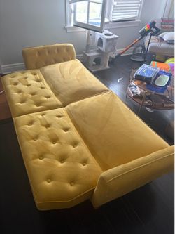 Velvet couch/futon