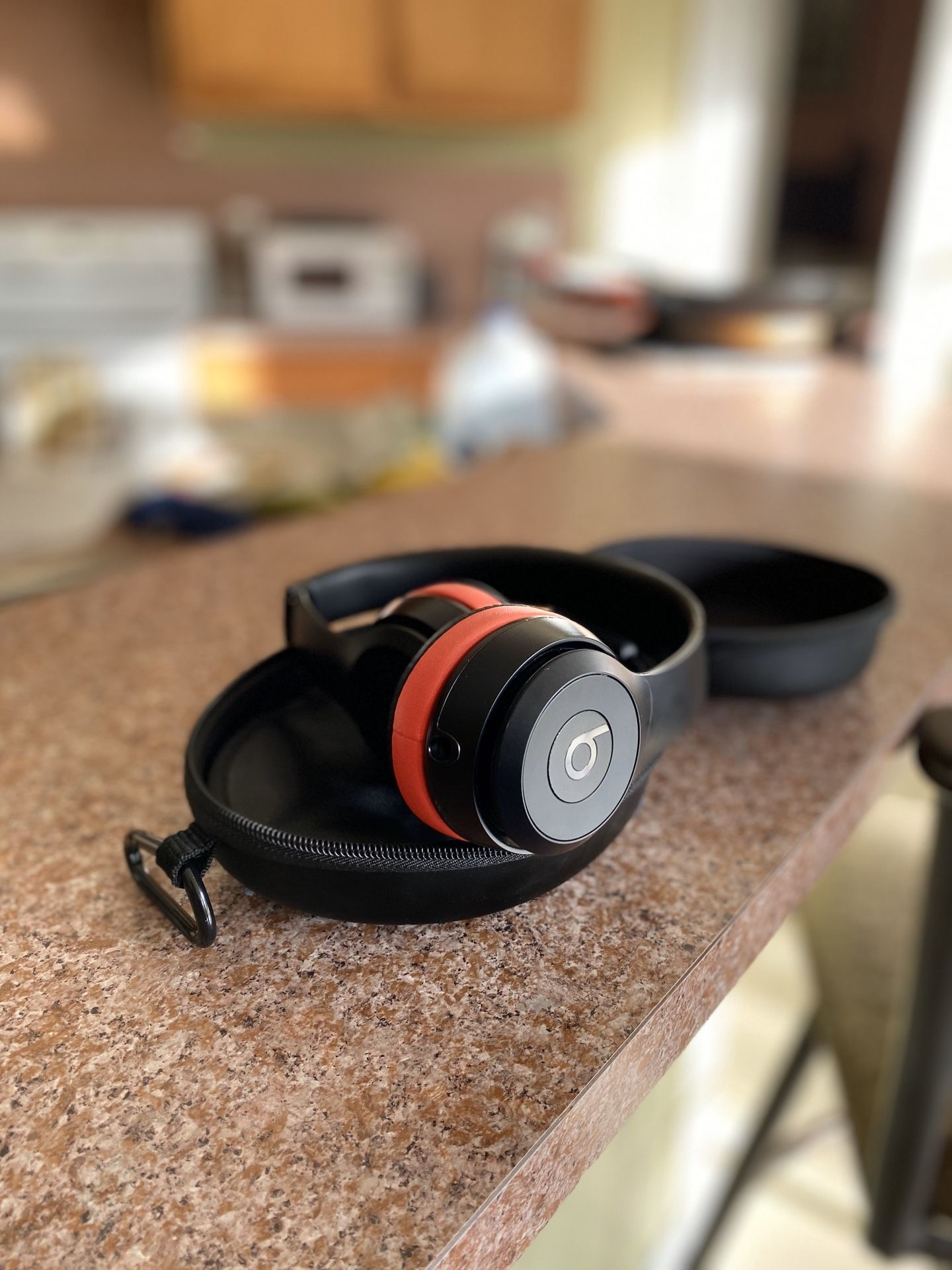 Beats solo 3 wireless