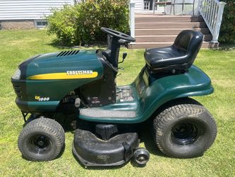 Craftsman LT1000 Briggs 17.5HP lawn Tractor Works Runs Mows