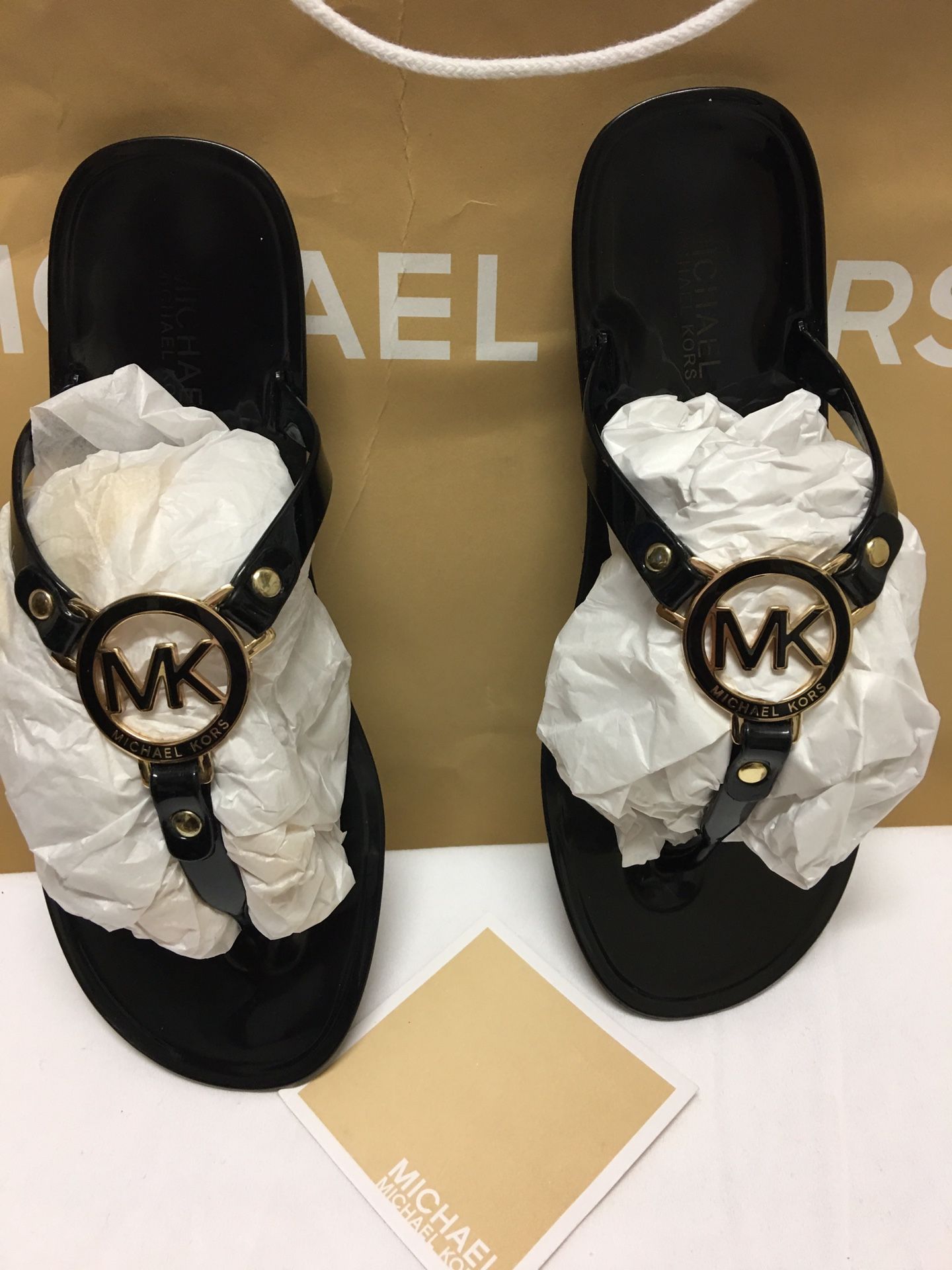 Michael kors size 8 in really great conditions