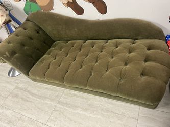 Chaise Lounger 