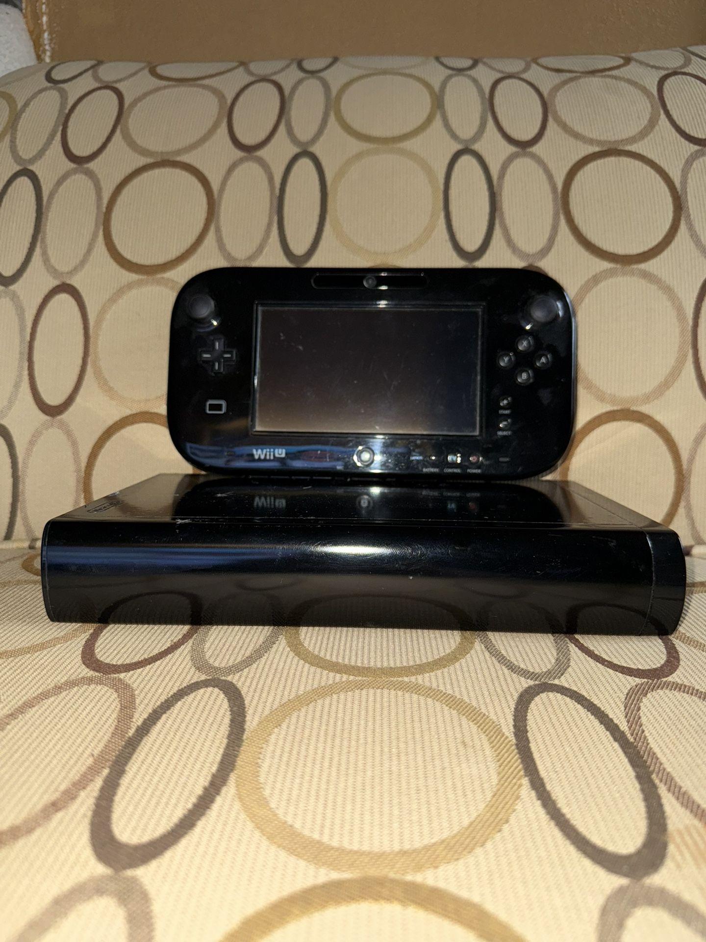 Nintendo Wii U Console Tested Works Great No HDMI Cord Used Pre Owned 2012 Good.