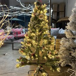 7 FT Pre-Lit Christmas Tree Full Prelighted Artificial Xmas Tree