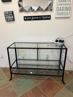 Mesa de entrada.