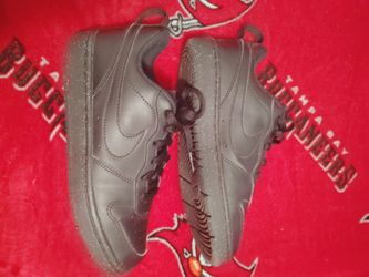 Big kids Nike size 4y