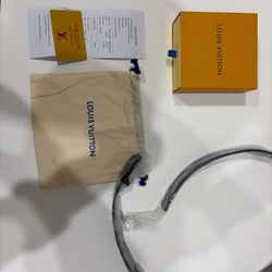 Designer belt! Brand new comes with receipt and dust bag.