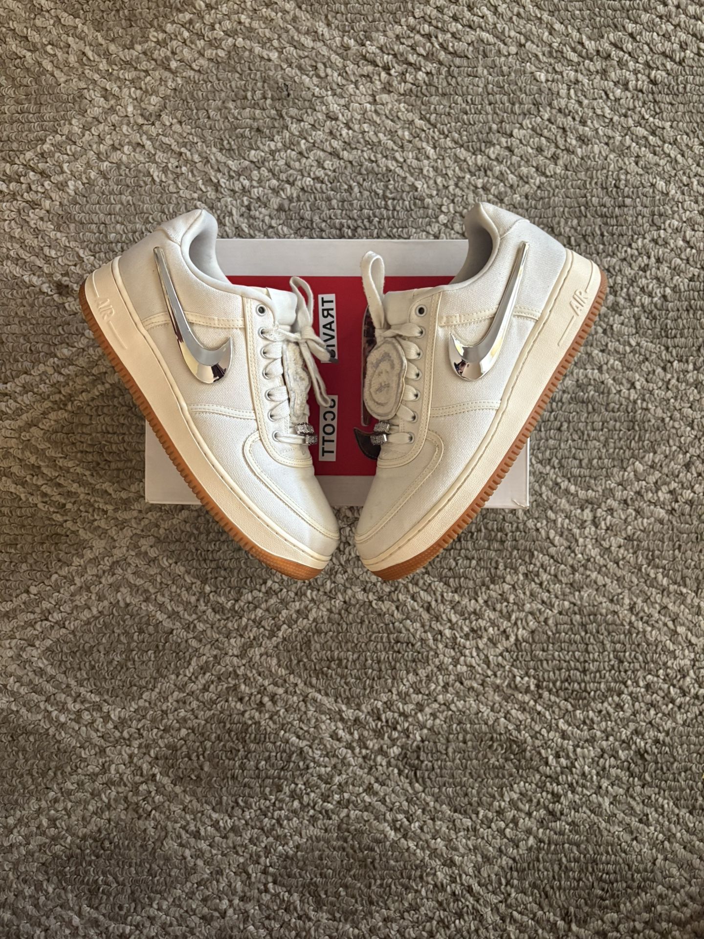 Travis Scott Air Force One “Sail”