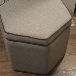 Storage Ottoman With Twisted Piping