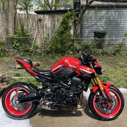 2022 Kawasaki Z900 ABS