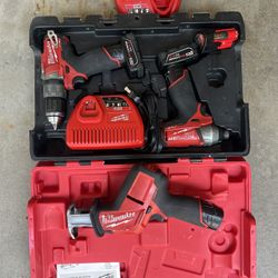 Milwaukee Tools Set