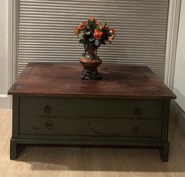 Table and Night Stand (set of 2)