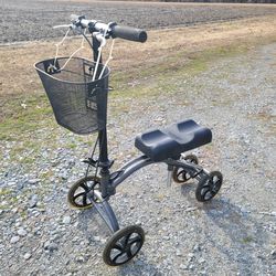 Drive Medical Steerable Knee Walker with Basket