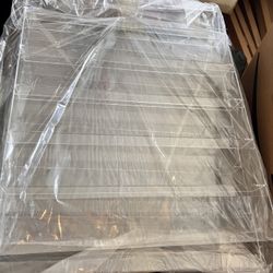 Dos Estantes nuevos de pared para esmaltes de uñas