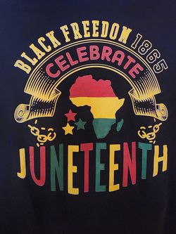🔥 NEW T-SHIRT COLLECTION – AVAILABLE NOW! 🔥
Celebrate Culture • Leadership • Family • Global Sports
👑 BLACK FATHER • BLACK LEADER • BLACK KING Hono
