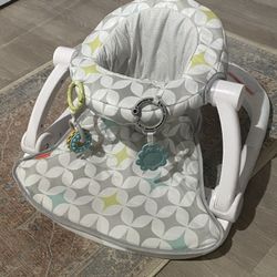 Fisher Price Sit Me Up Floor Seat - Like New