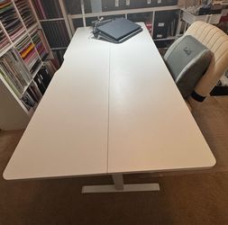 Adjustable Freestanding Desk / craft table