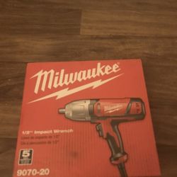 1/2 in. Impact Wrench with Rocker Switch and Detent Pin Socket Retention